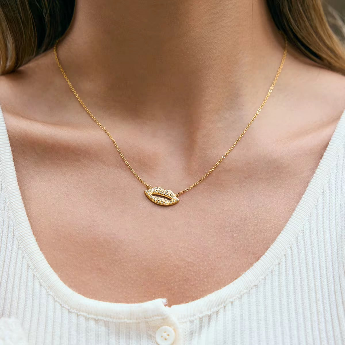 Crystal Kiss Necklace
