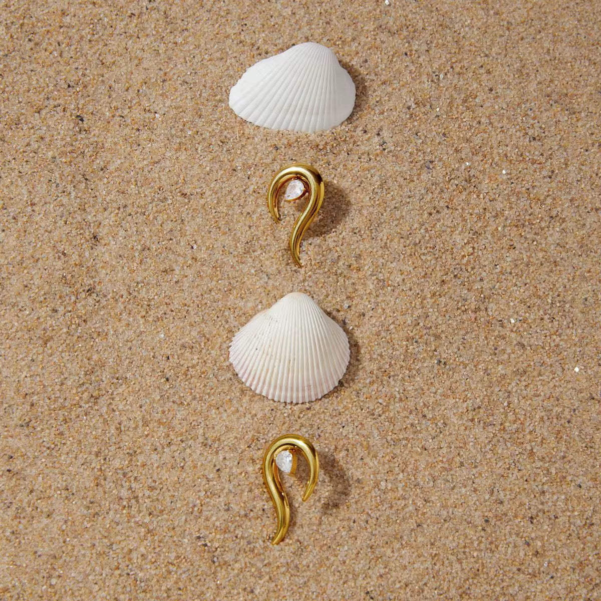 Lyra Earrings