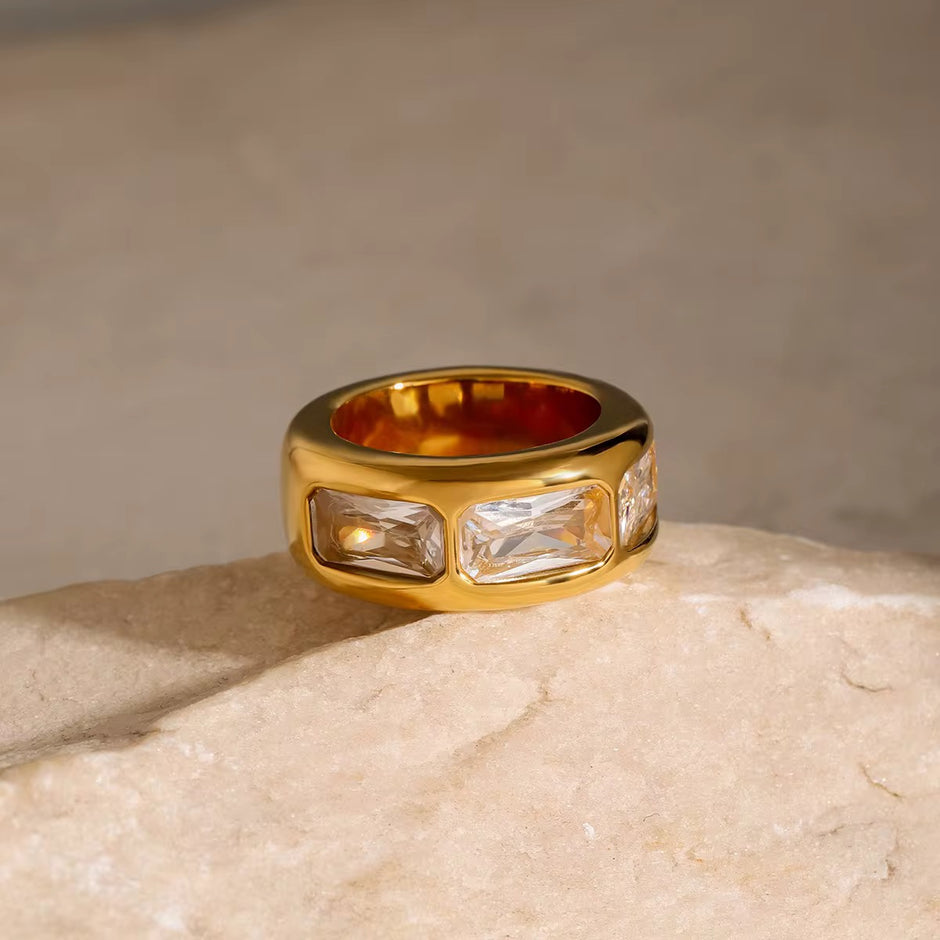 White Square cut Ring
