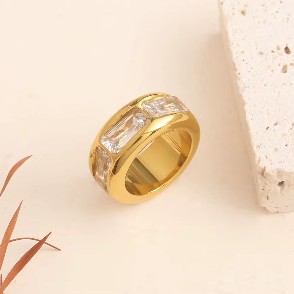 White Square cut Ring
