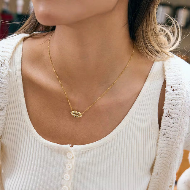 Crystal Kiss Necklace