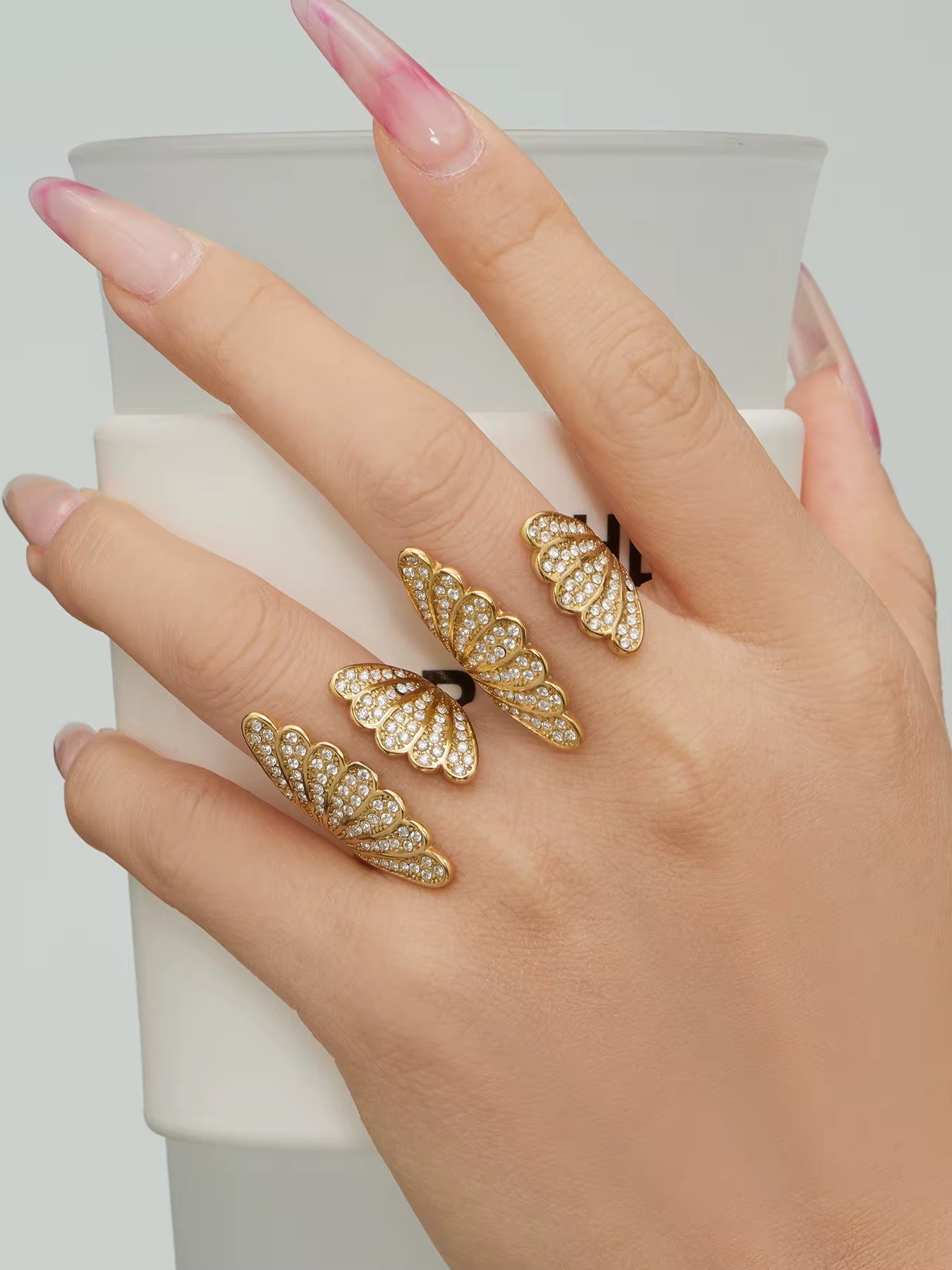 Adjustable Shell Ring