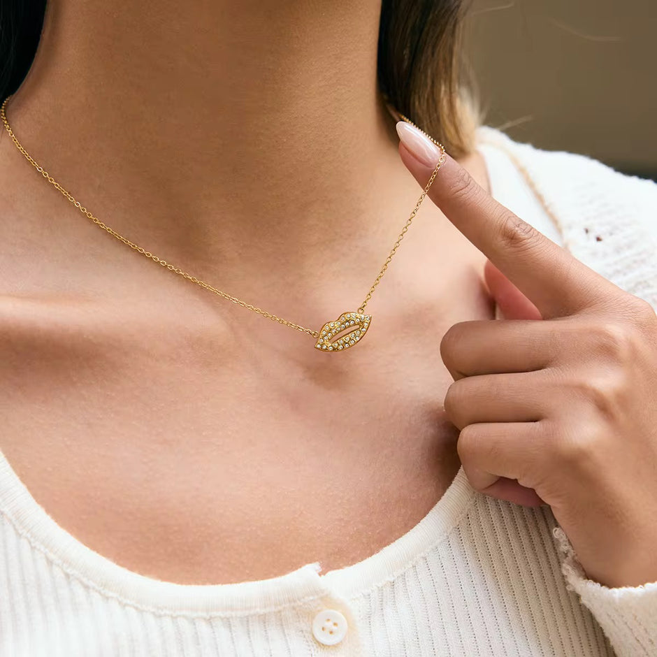 Crystal Kiss Necklace